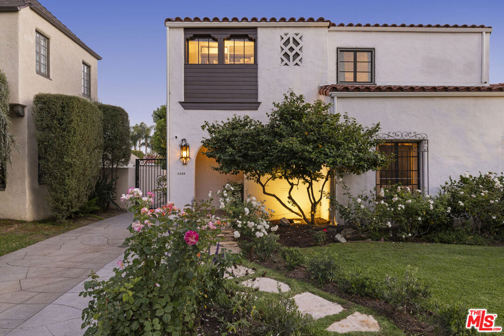 6258 Warner Drive