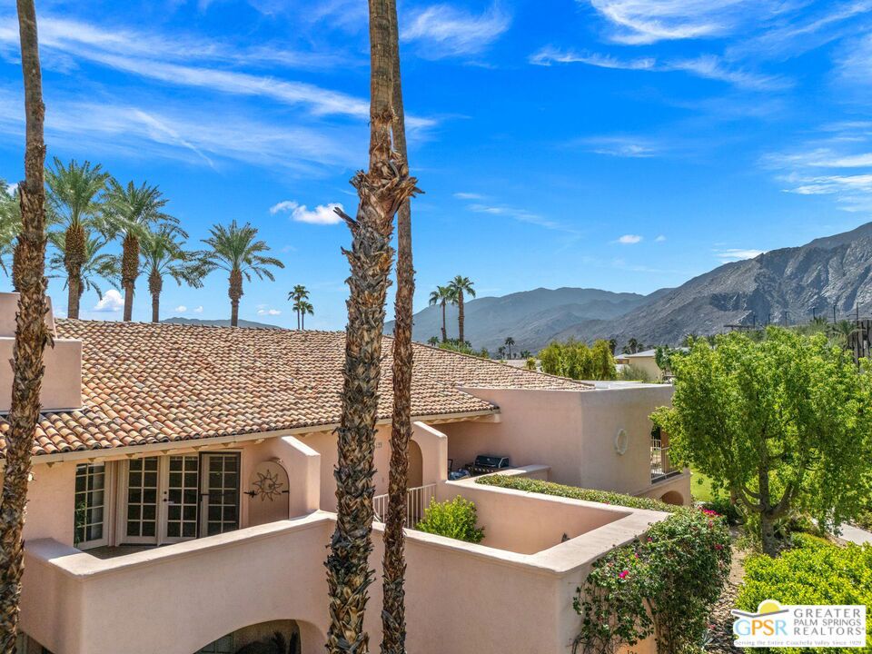 500 E Amado Road 121