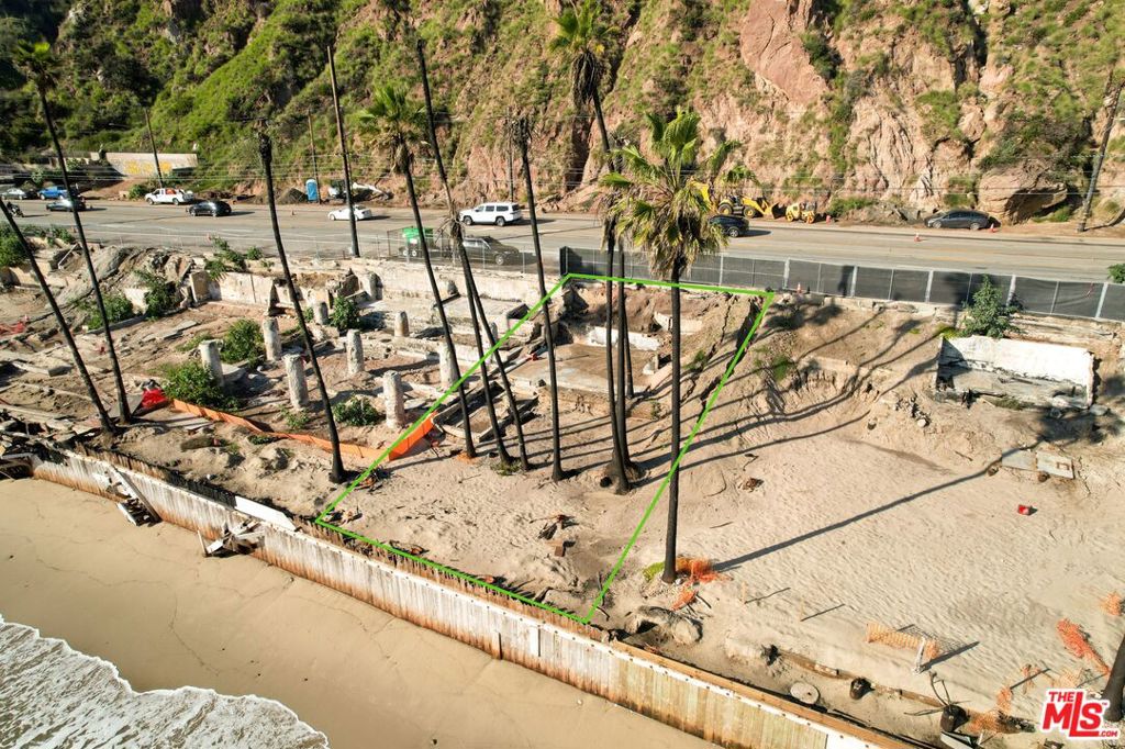 20942 Pacific Coast Highway