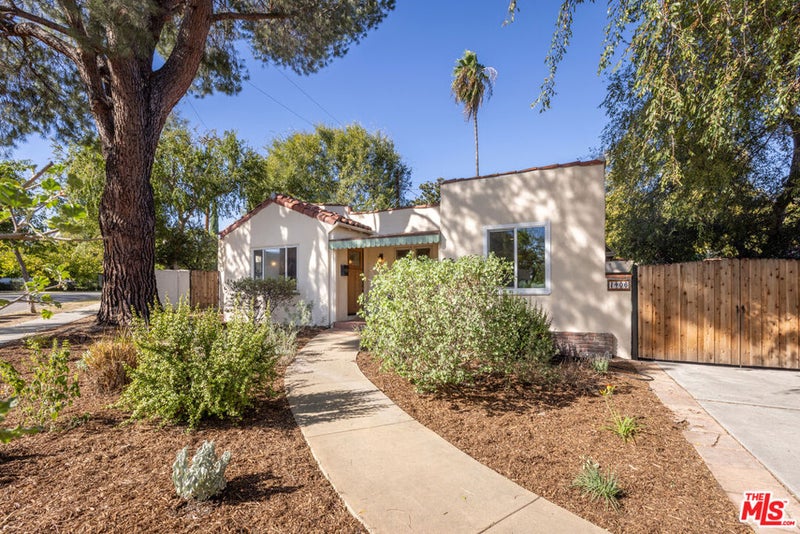 1406 Bellford Avenue