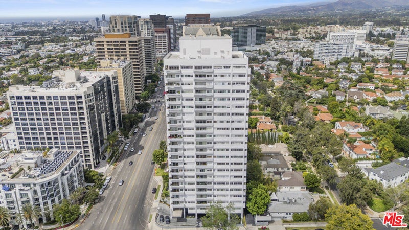10701 Wilshire Boulevard 2202