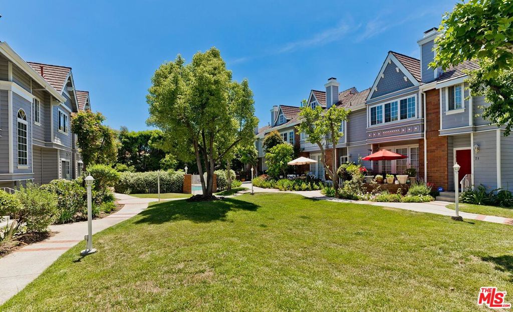 18135 Burbank 11