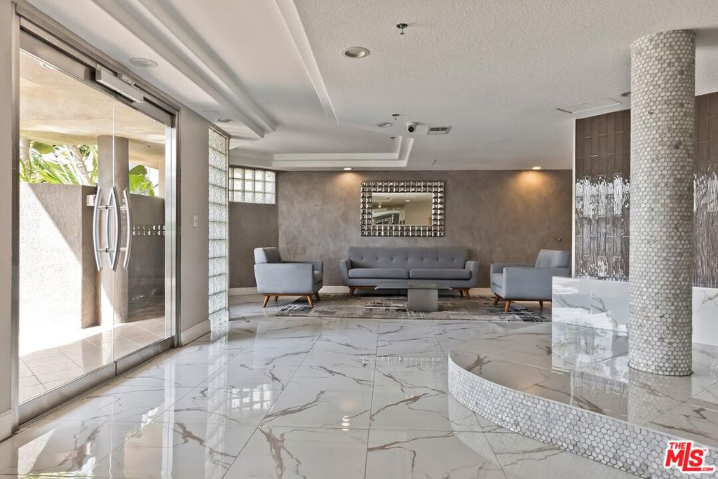 3460 S Centinela Avenue 505