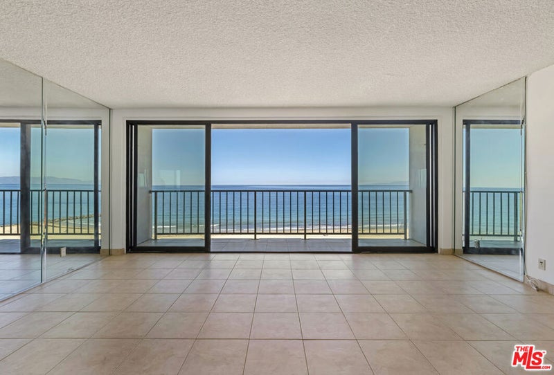 721 Esplanade 306