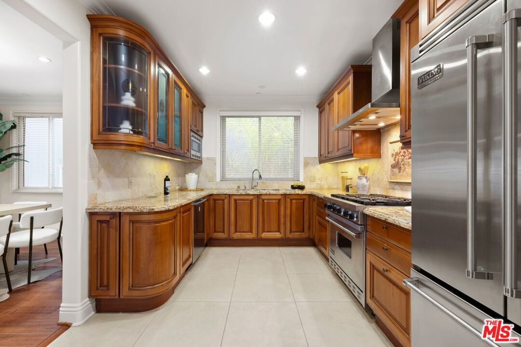 11749 Goshen Avenue 301