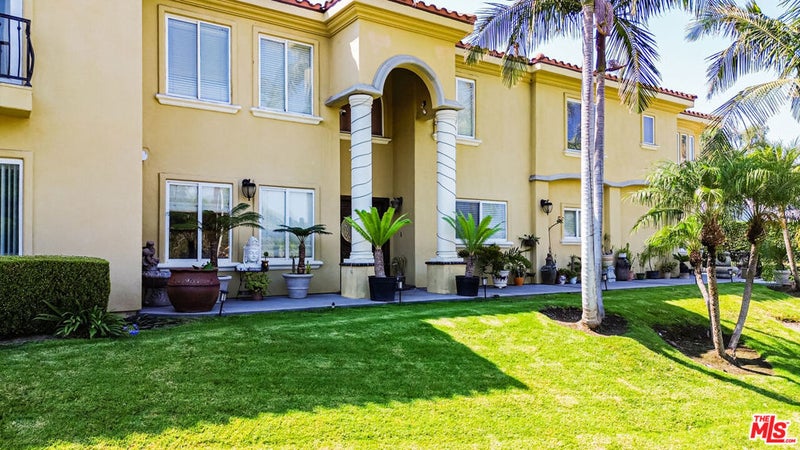 19002 E Smiley Drive