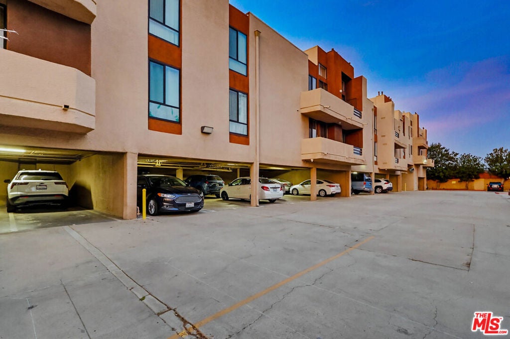 7826 Topanga Canyon Boulevard 210