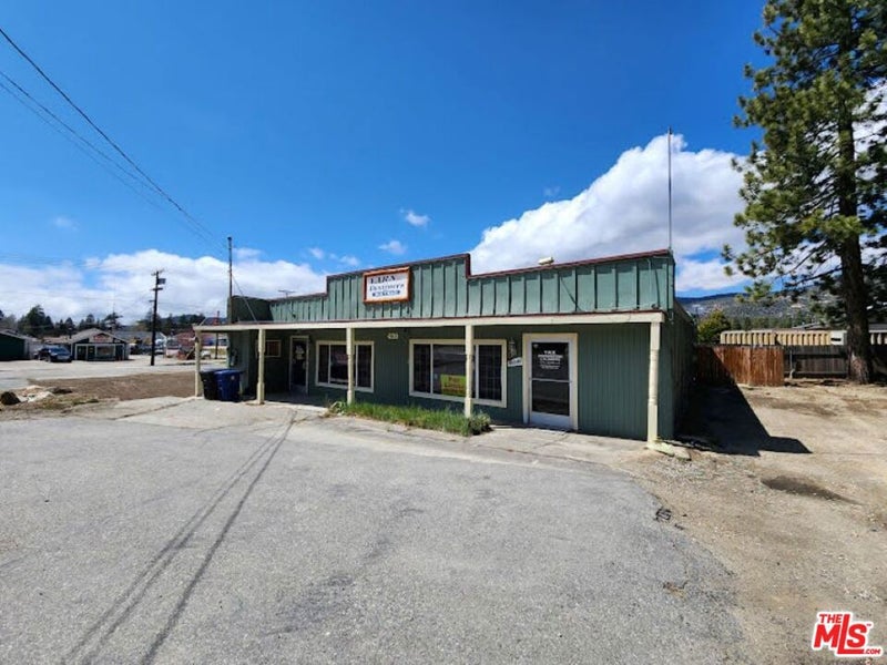 441 W Big Bear Boulevard
