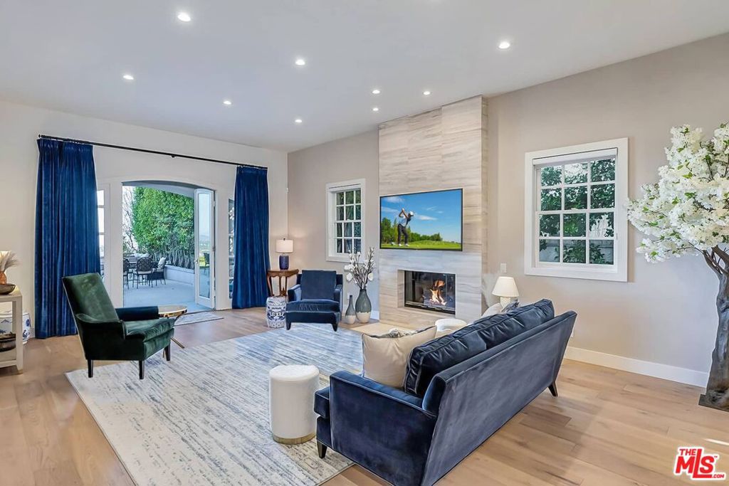 Properties 4 2322 Canyonback Road