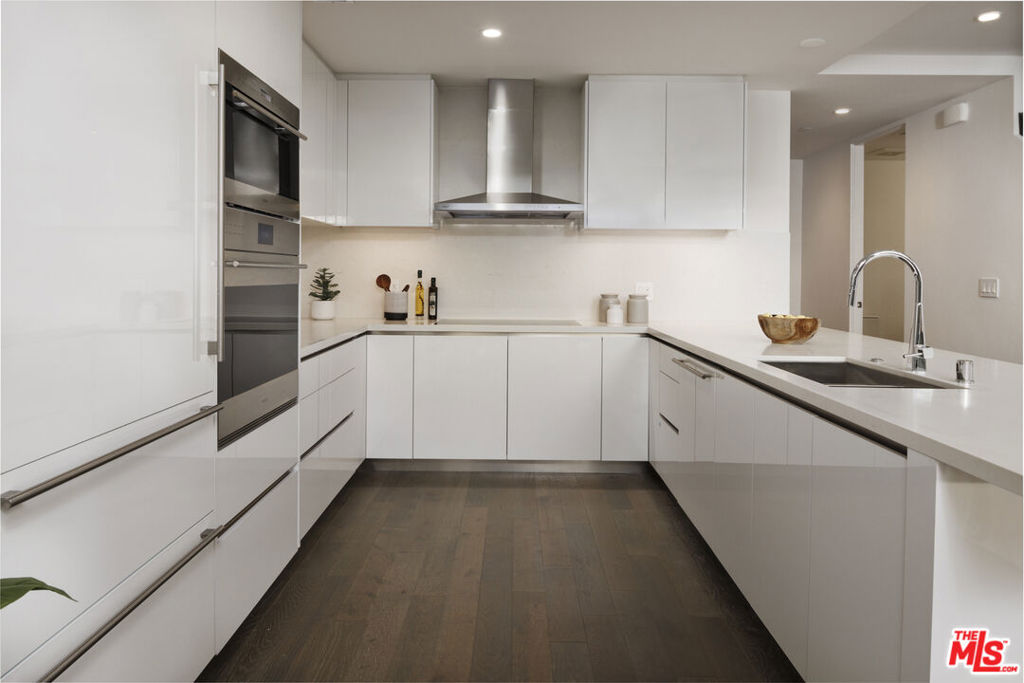 411 S Hamel Road 106