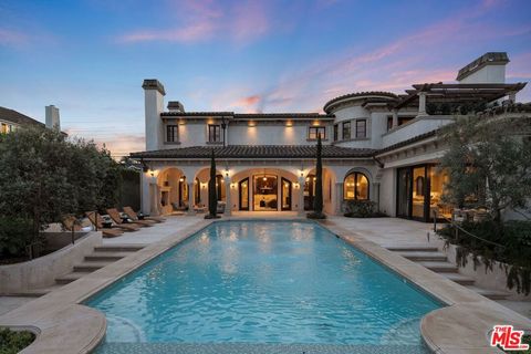 6882 Arizona Avenue Los Angeles CA 90045