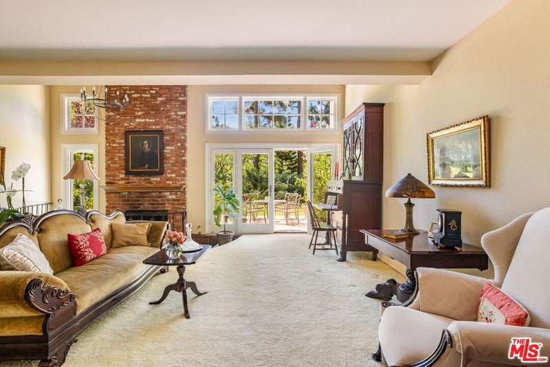 9778 Blantyre Drive