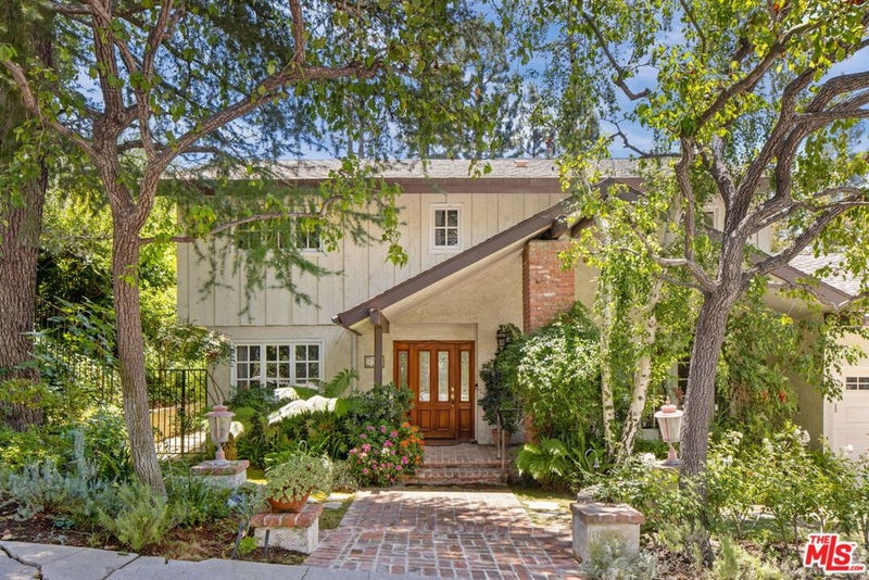 9778 Blantyre Drive