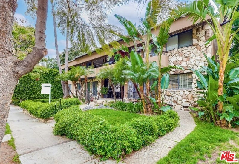 1275 Havenhurst Drive 4