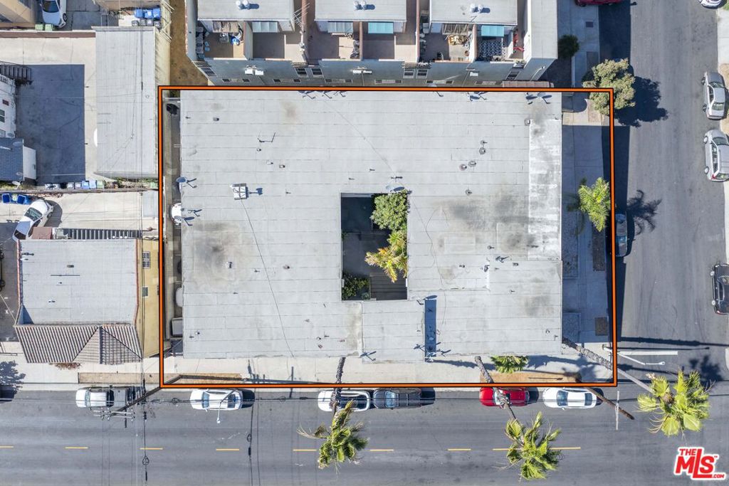Properties 1 3555 San Marino Street