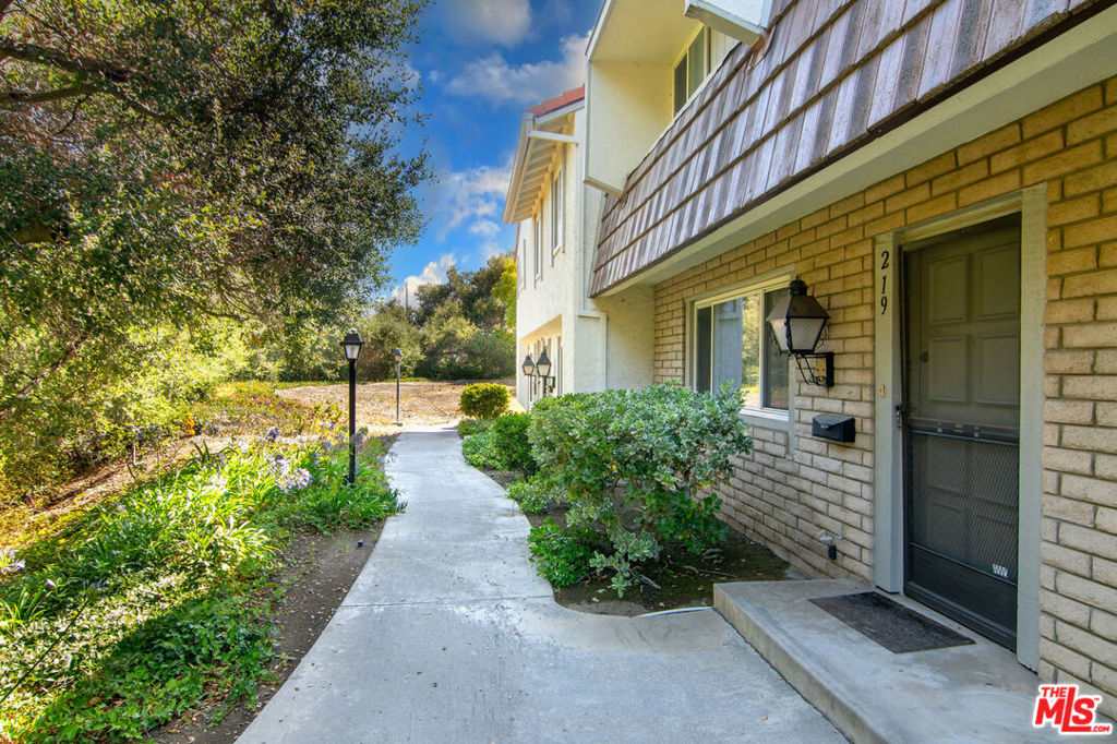 219 Green Lea Place