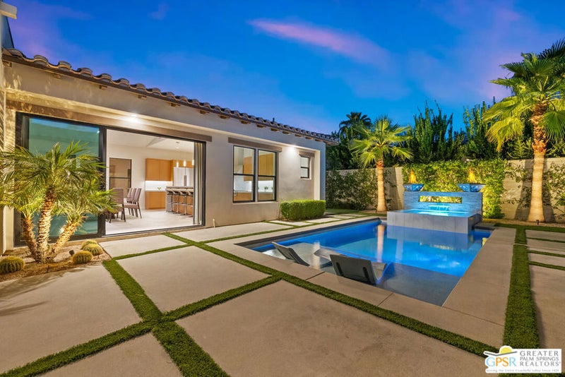 75087 Mansfield Drive
