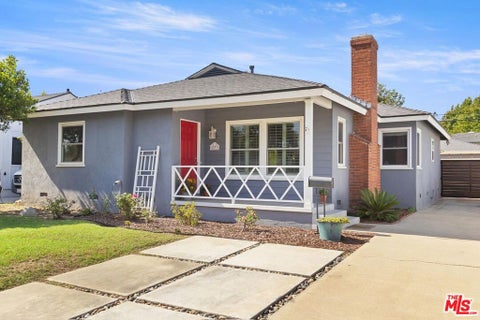 Photo of 6531 W 77th Street, Los Angeles, CA 90045 (MLS # 26987919)