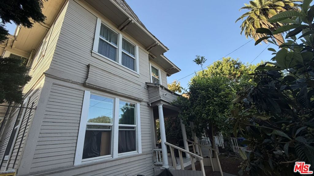 1715 Toberman Street