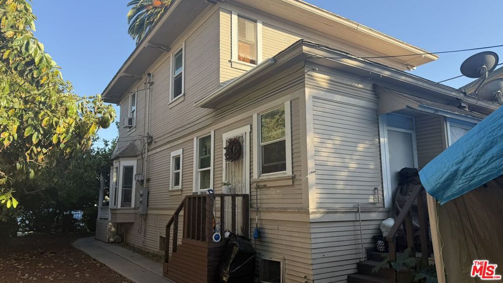 1715 Toberman Street