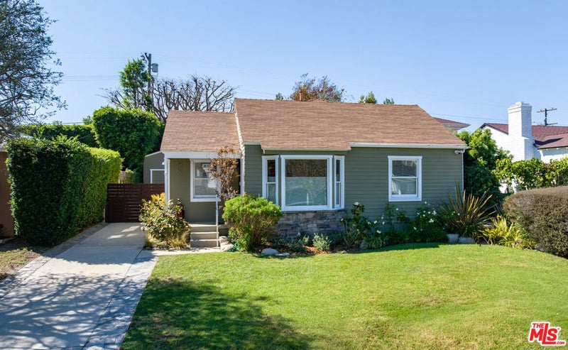 8361 Westlawn Avenue