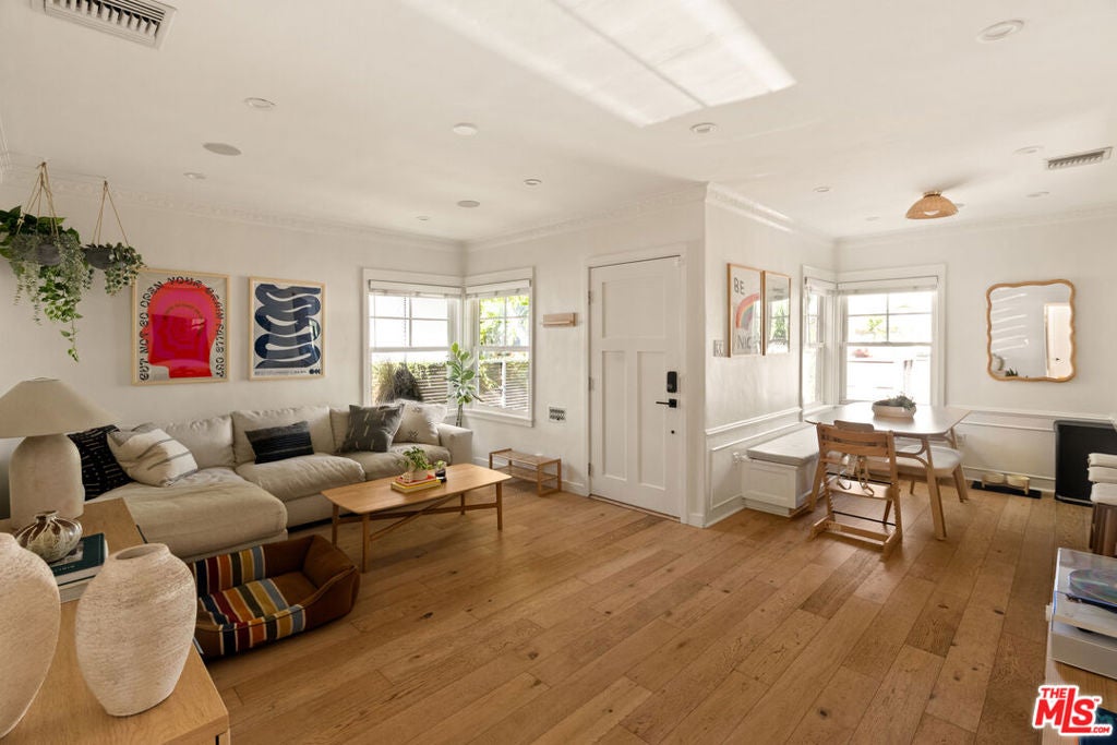 3001 Beach Avenue