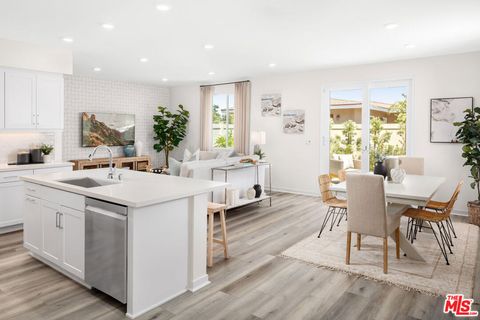 11787 E Melody Way Whittier CA 90606