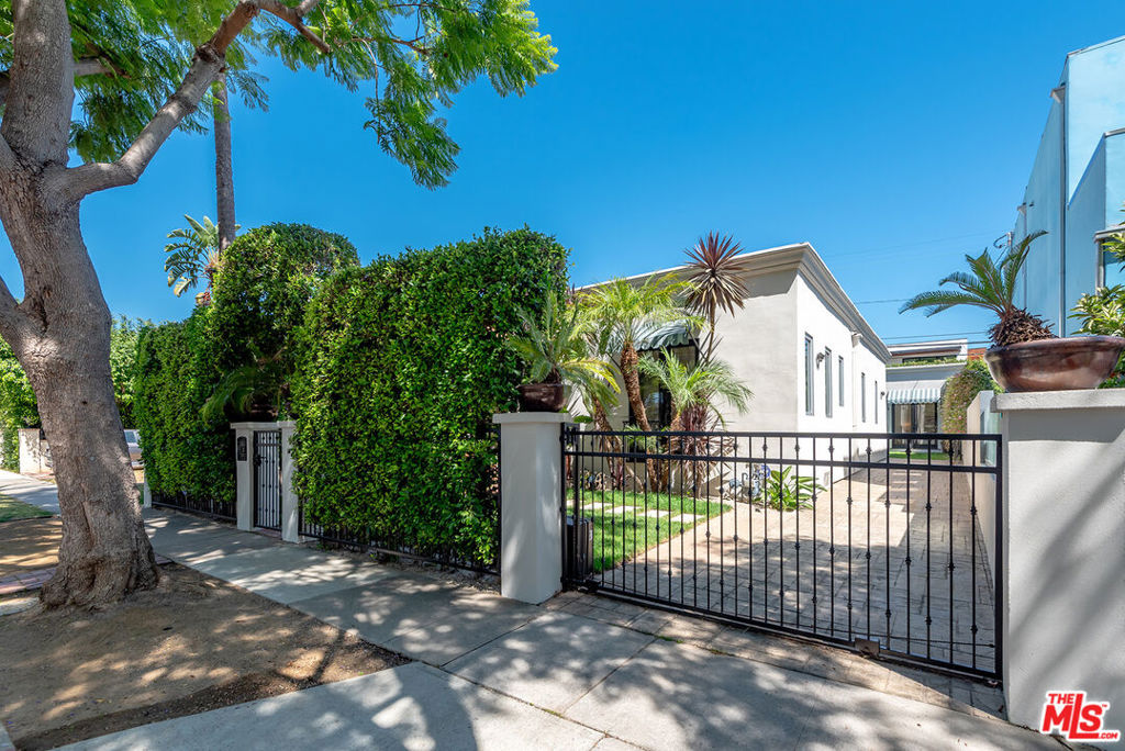 8727 Bonner Drive