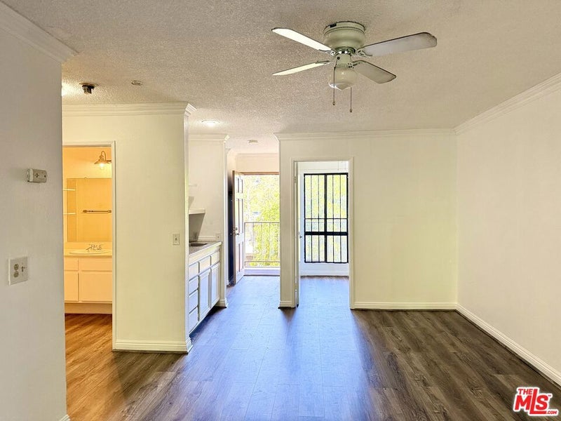 5036 Echo Street 308