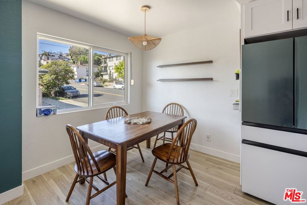 785 W 19th Street 6