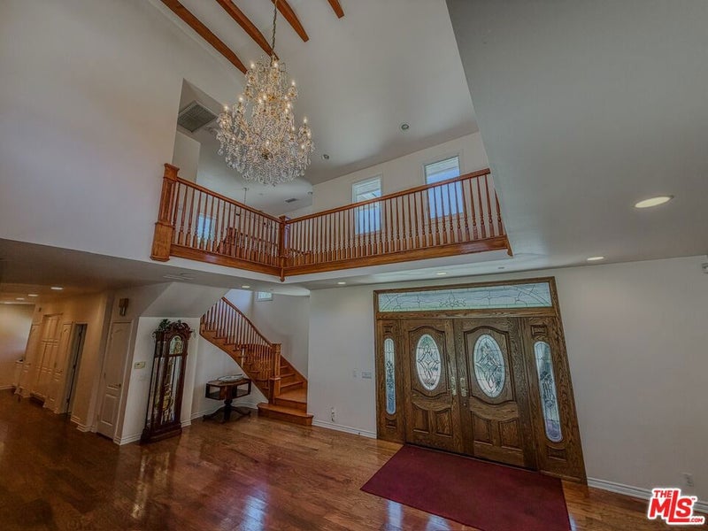 28342 Shadowland Circle