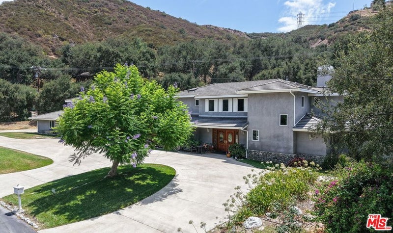28342 Shadowland Circle