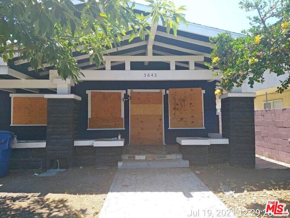 5642 La Mirada Avenue 1
