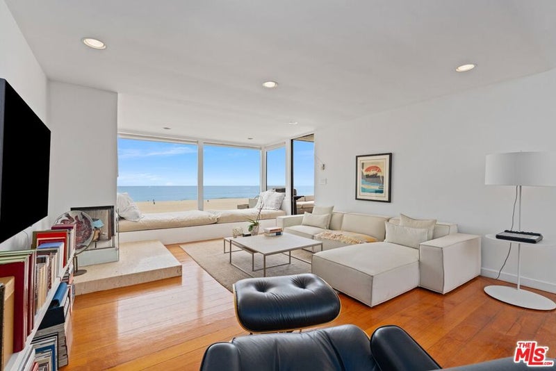 6 Northstar Street 303