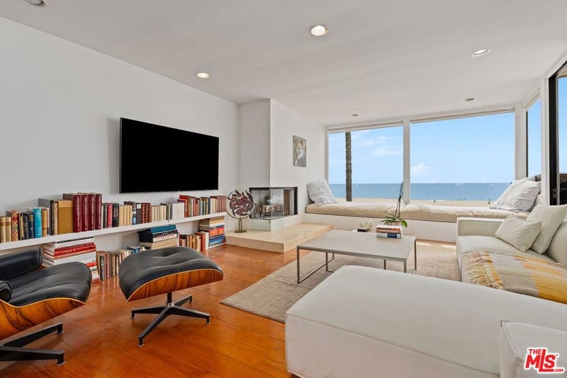 6 Northstar Street 303