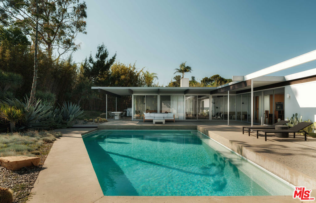 Properties 2 1705 Summitridge Drive