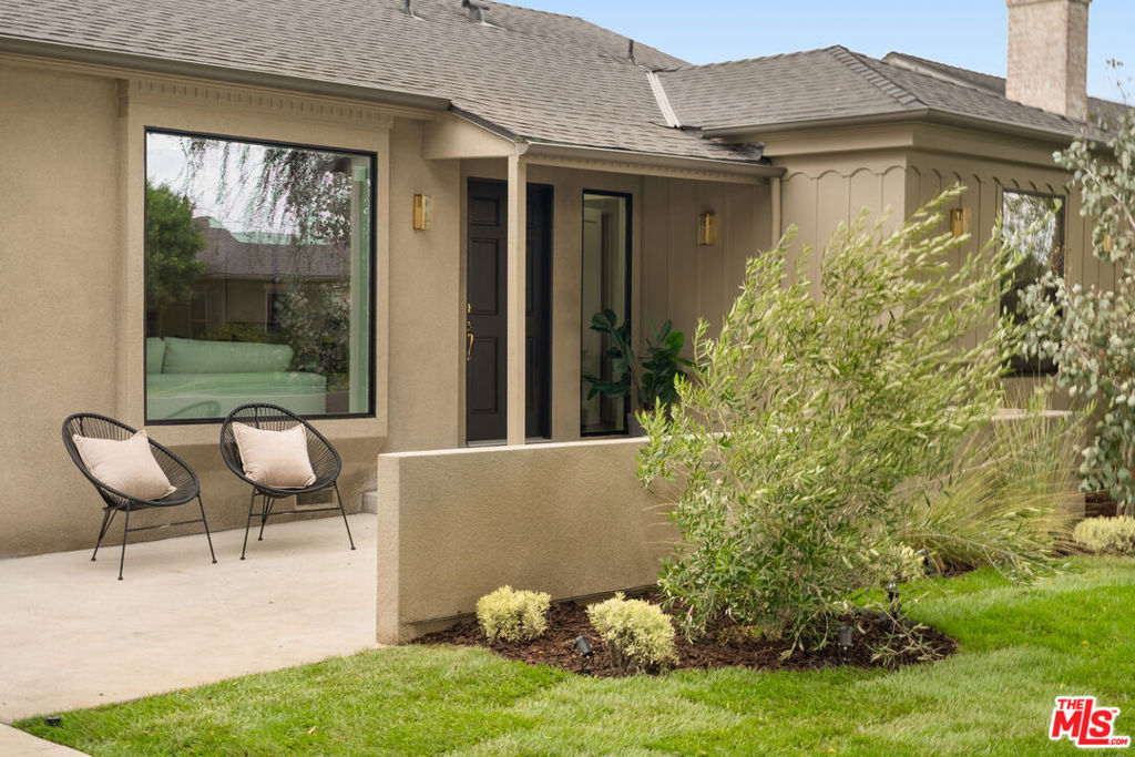 3701 Grayburn Avenue