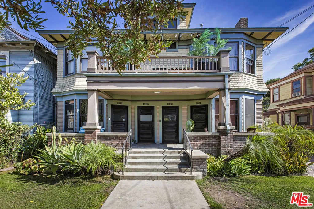 1017 W 24th Street