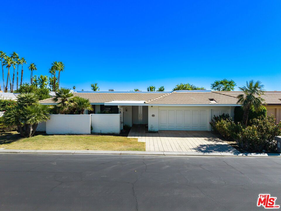 35 Mayfair Drive