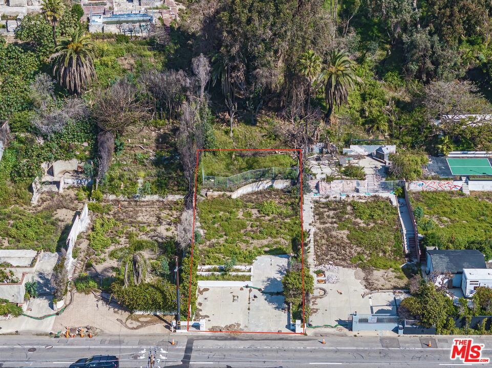 21465 Pacific Coast Highway