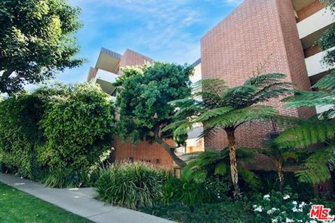 11750 W Sunset Boulevard 304 Los Angeles CA 90049