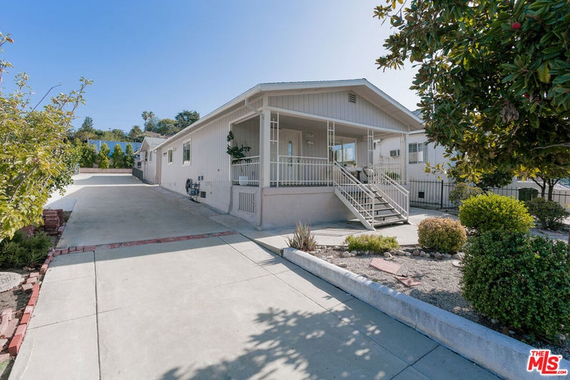 6190 Mesa Avenue