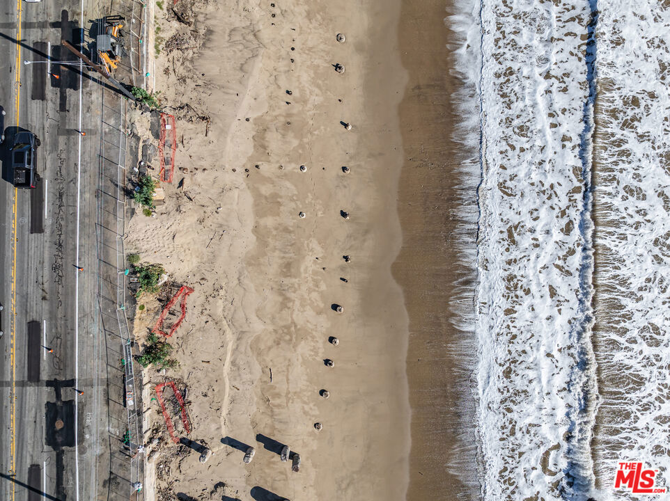 19042 Pacific Coast Highway