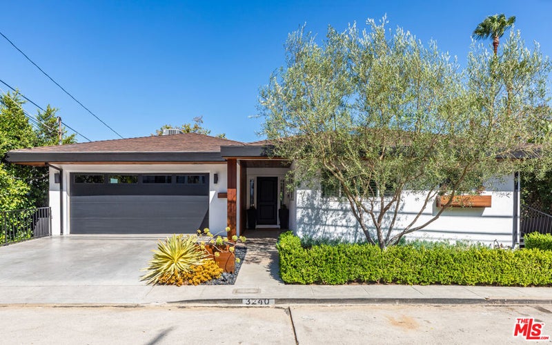 3240 Shelby Drive
