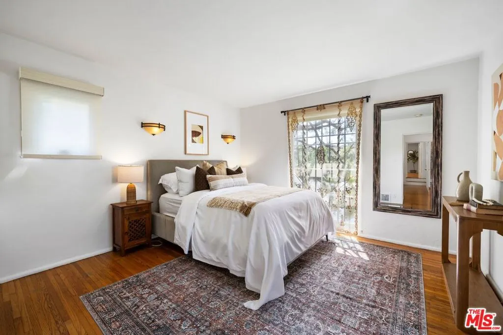 Los Angeles, California 90064, United States, 3 Bedrooms Bedrooms, ,2 BathroomsBathrooms,Residential,Active,146435