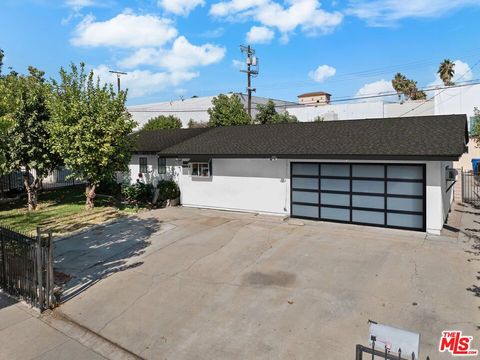 11252 Adelphia Avenue Pacoima CA 91331