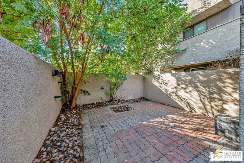 473 E Bradshaw Lane 10