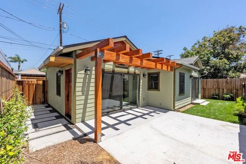 418 N Frederic Street Burbank CA 91505