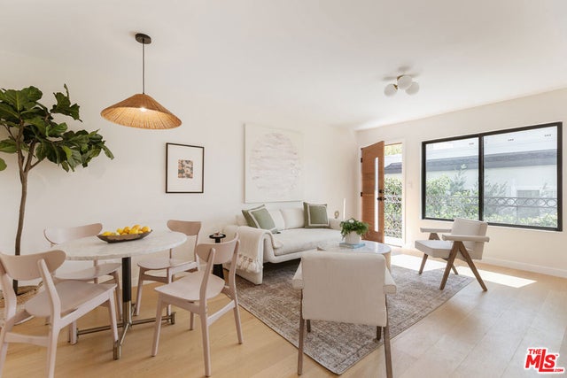 4412 Finley Avenue 3 #3, Los Angeles