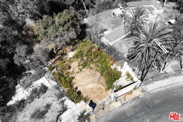 16521 LAS CASAS PL, PACIFIC PALISADES, CA 90272 - Image d7396f3ea2f19d1cf8dde6d6f6bf3b69/3692155037